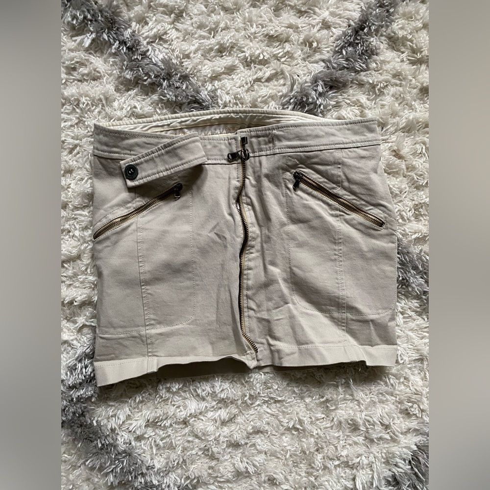 Patrizia Pepe skirt with zipper